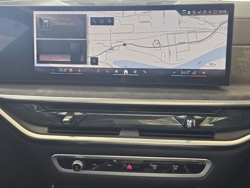 BMW X5 xDrive40d - fotka 26 z 36