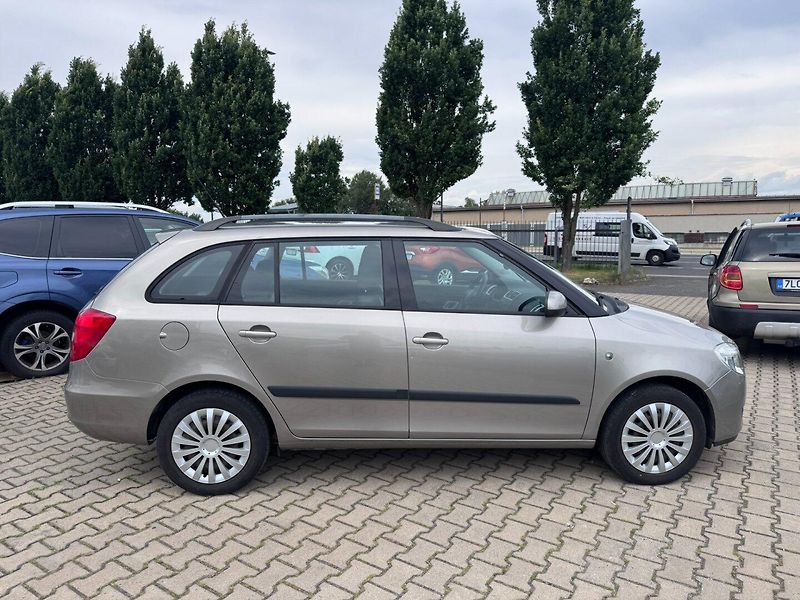 Škoda Fabia (2008) 1,4 16V 63 KW 1. MAJ STK - fotka 6 z 46