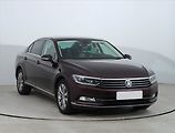 Volkswagen Passat (2016) Highline 2.0 TDI, Automat - náhled 1