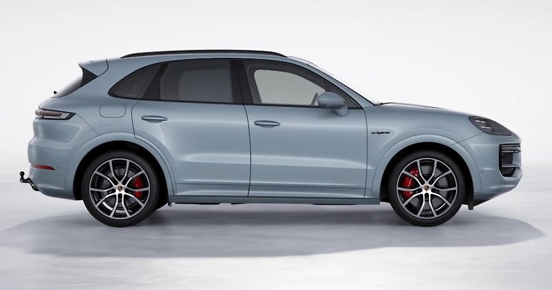 Porsche Cayenne (2026) S E-Hybrid Black Edition - fotka 5 z 9