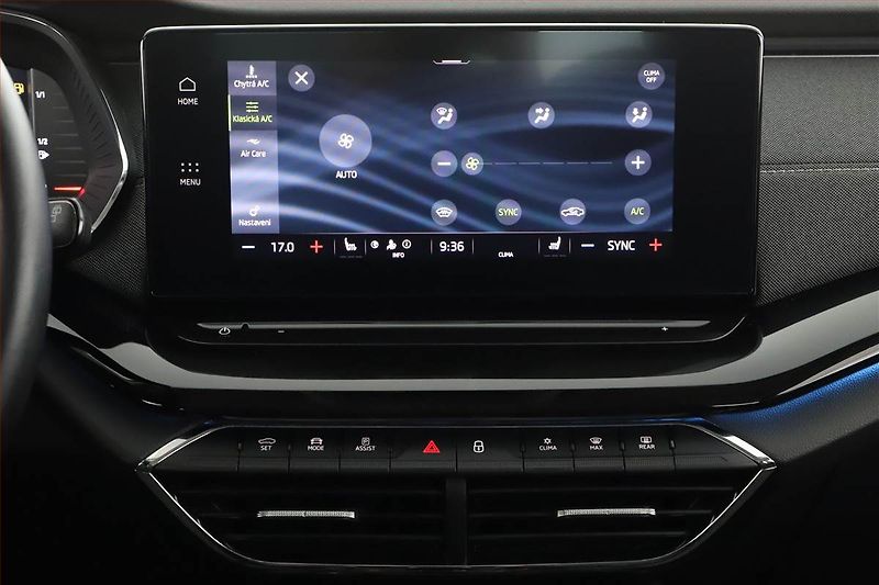 Škoda Octavia (2022) 2.0 TDI, Tempomat - fotka 15 z 20