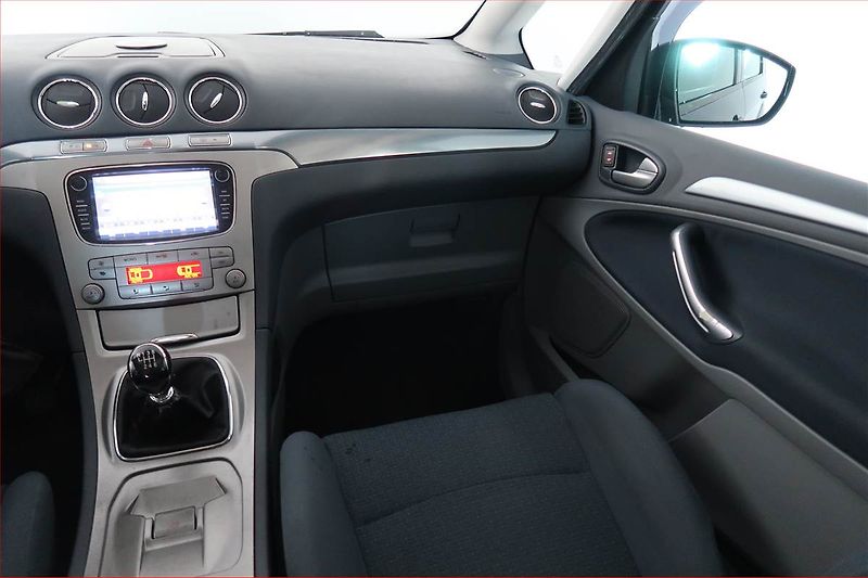Ford S-MAX (2009) 2.0 TDCi, Tažné, dobrý stav - fotka 8 z 15