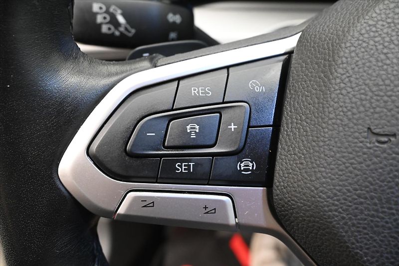 Volkswagen Golf 2,0 TDI 110 kW DSG Life Záruka - fotka 23 z 31