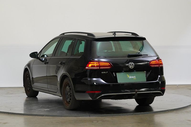 Volkswagen Golf - fotka 4 z 6