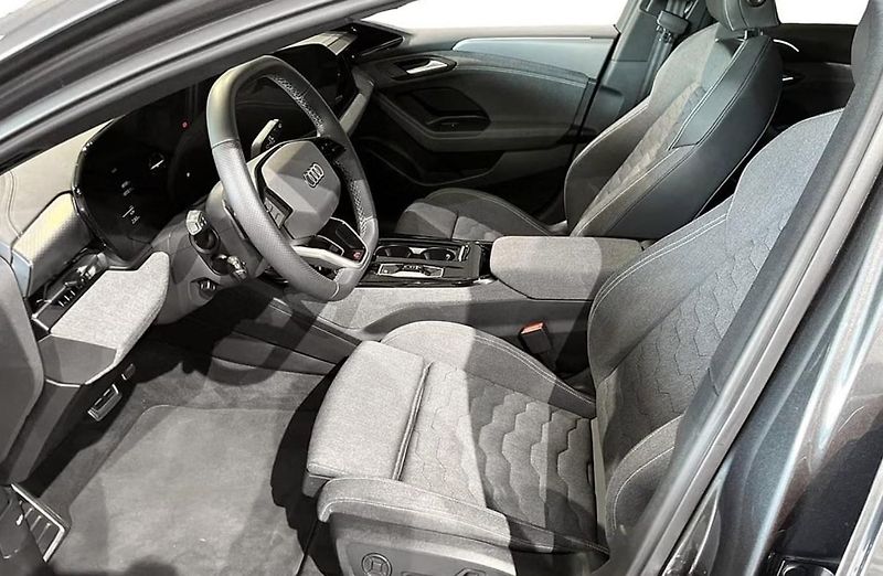 Audi A6 Avant e-tron Auto. Parkování 360kam  - fotka 7 z 25