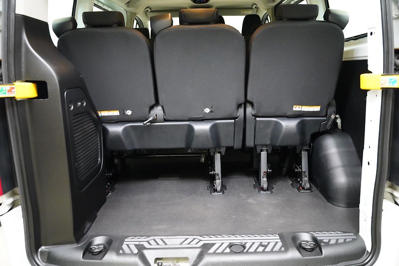Ford Tourneo Custom - fotka 24 z 24