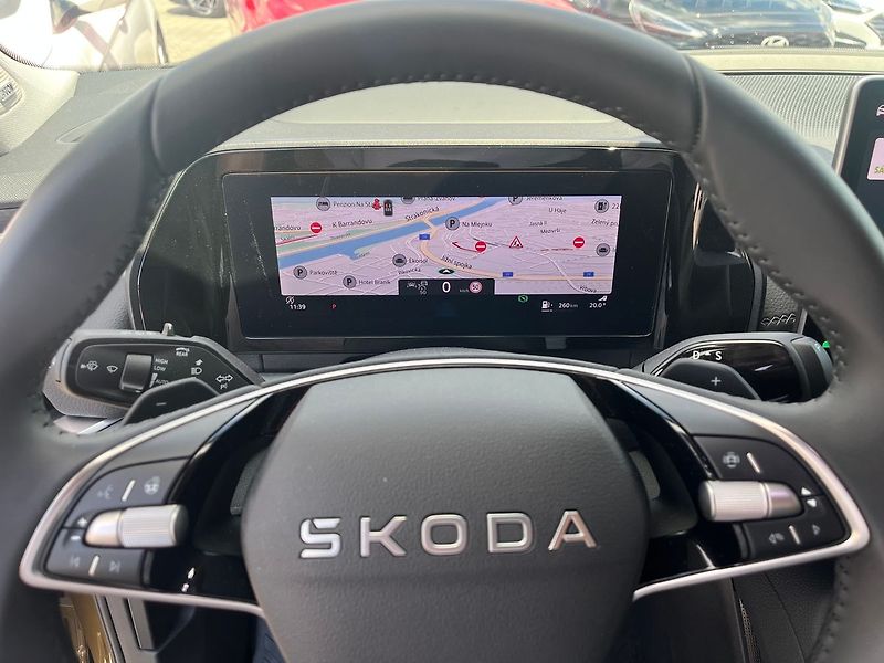Škoda Kodiaq 2.0 TSI/150kW Excl.Selection D - fotka 5 z 32