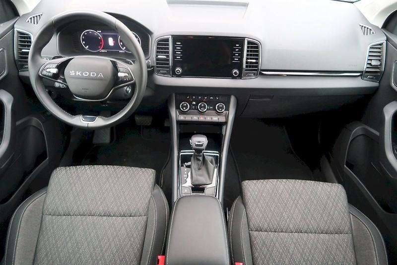 Škoda Karoq (2025) Top Selection 1.5 TSI 110 kW D - fotka 5 z 28