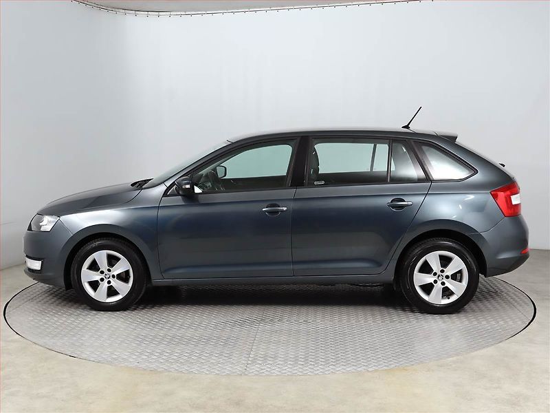Škoda Rapid (2017) Spaceback 1.2 TSI - fotka 3 z 16