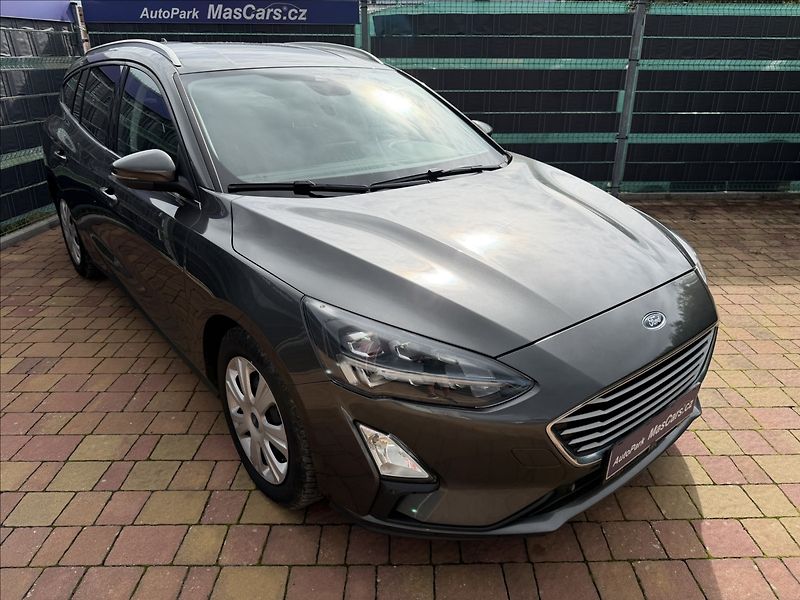 Ford Focus 1.5 TDCi EcoBlue - fotka 3 z 19