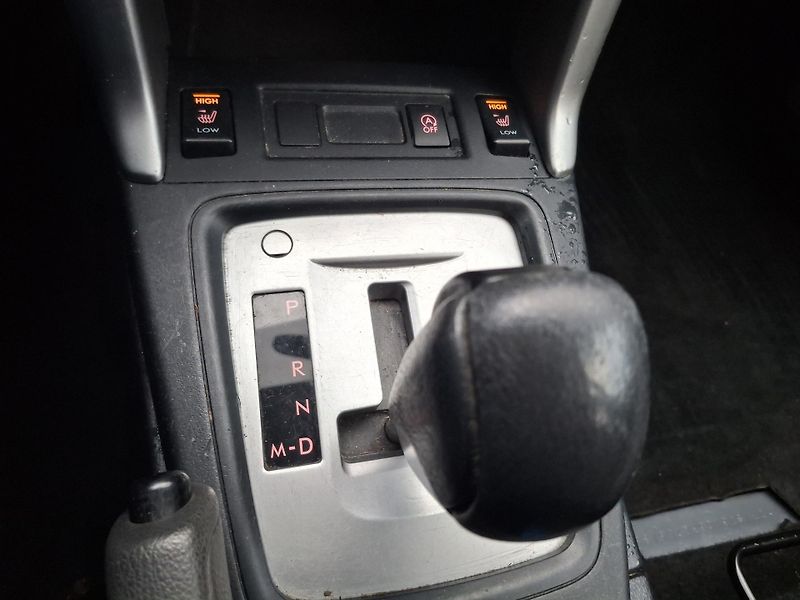 Subaru Forester 2.0 benzin  Rezervace - fotka 35 z 43