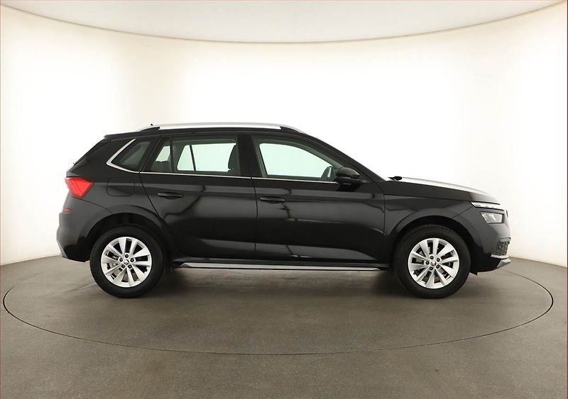 Škoda Kamiq (2023) Style 1.0 TSI - fotka 6 z 15