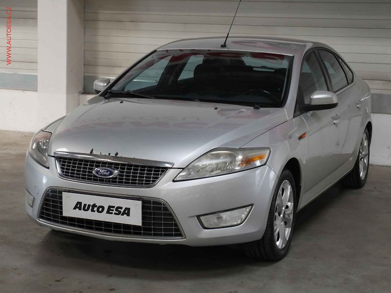 Ford Mondeo (2009) 2.0TDCi, ČR, AC, temp - fotka 3 z 19