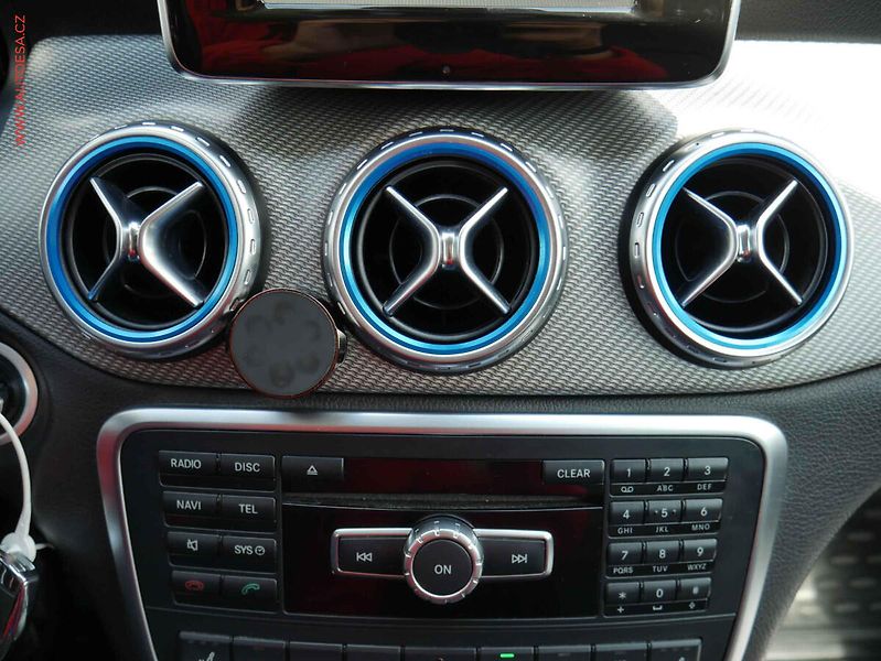 Mercedes-Benz GLA (2014) 2.2CDi 4Mat, 2.maj,ČR - fotka 18 z 22