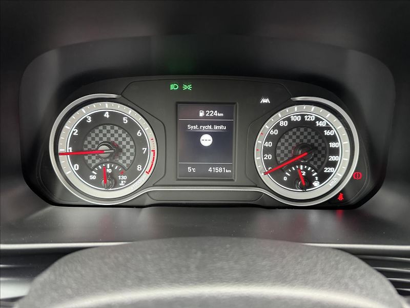 Hyundai i20 1,0 T-GDI Comfort Club ZÁRUKA - fotka 17 z 24