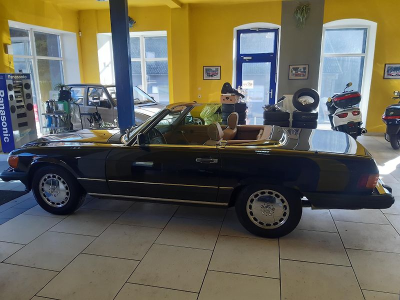 Mercedes-Benz SL 560 CABRIO KLIMA - fotka 9 z 21