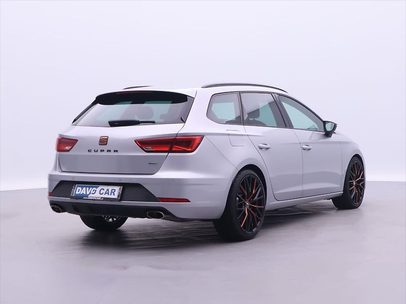 Seat Leon 2,0 TSI Cupra 221kW 4Drive DSG - fotka 7 z 38