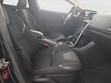 Volvo V40 (2016) 2.0 D2, Automat, Serv.kniha - náhled 9