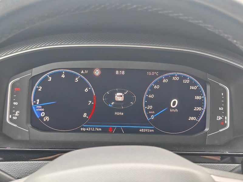 Volkswagen Arteon R-Line 6G 1,5TSI - fotka 12 z 22