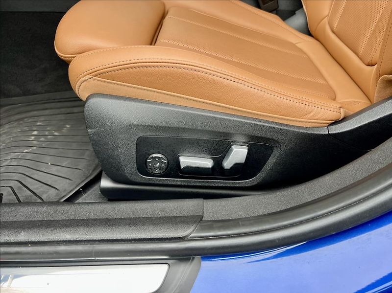BMW Řada 3 330D xDrive M SPORT záruka - fotka 50 z 57