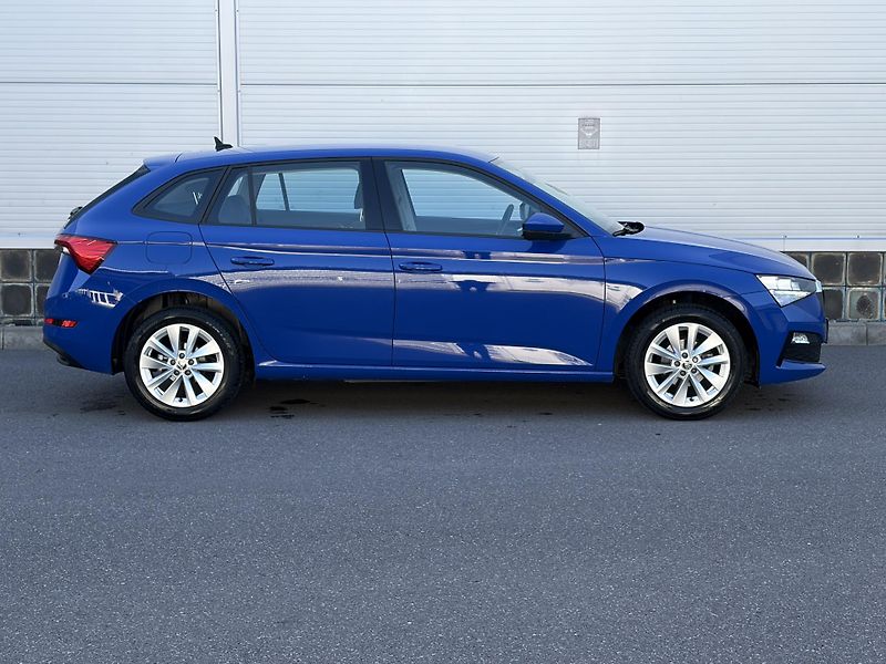 Škoda Scala (2023) 1.0/ACC/P.SENZORY/BEZ NEHODY - fotka 10 z 24