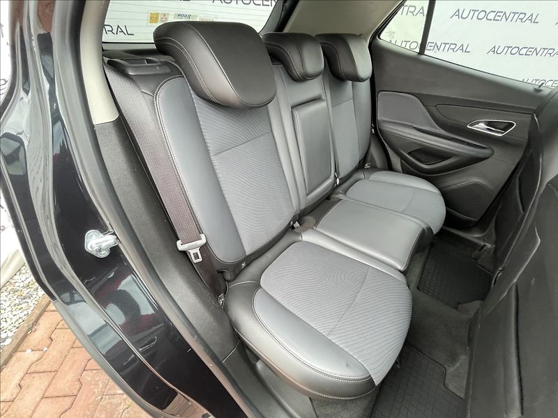 Opel Mokka 1,4 i,Turbo,103kW,4x4,serv.kn. - fotka 24 z 25