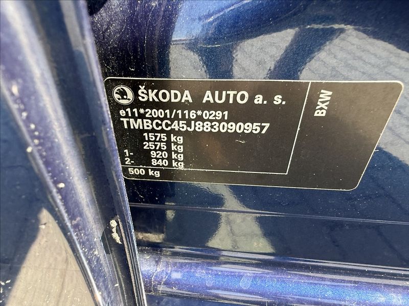 Škoda Fabia 1,4 i 16v Klima, po STK - fotka 26 z 28