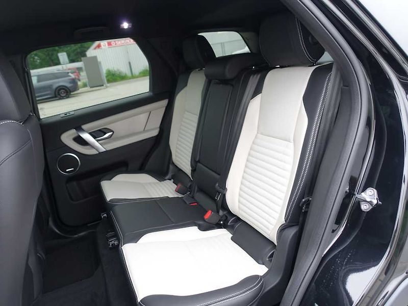 Land Rover Discovery Sport 2,0 R-Dynamic SE D200 - fotka 17 z 36