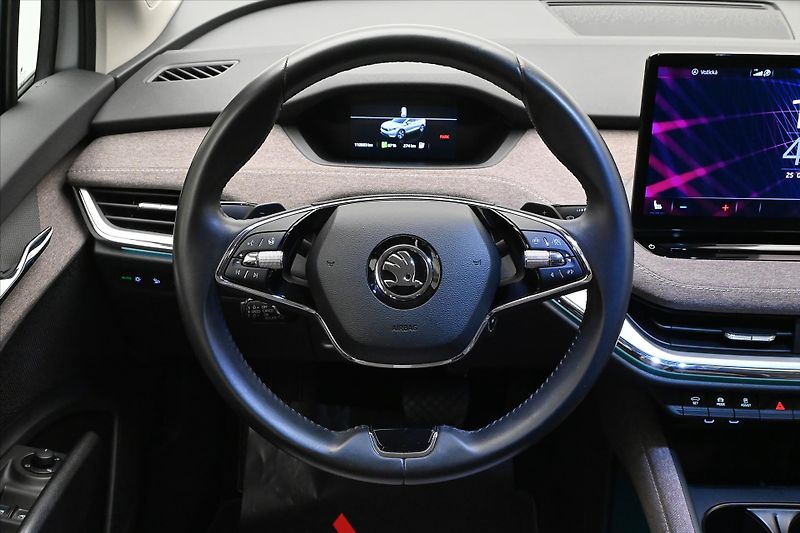 Škoda Enyaq iV60 132kW SOH 88% FIRST Editi - fotka 18 z 32