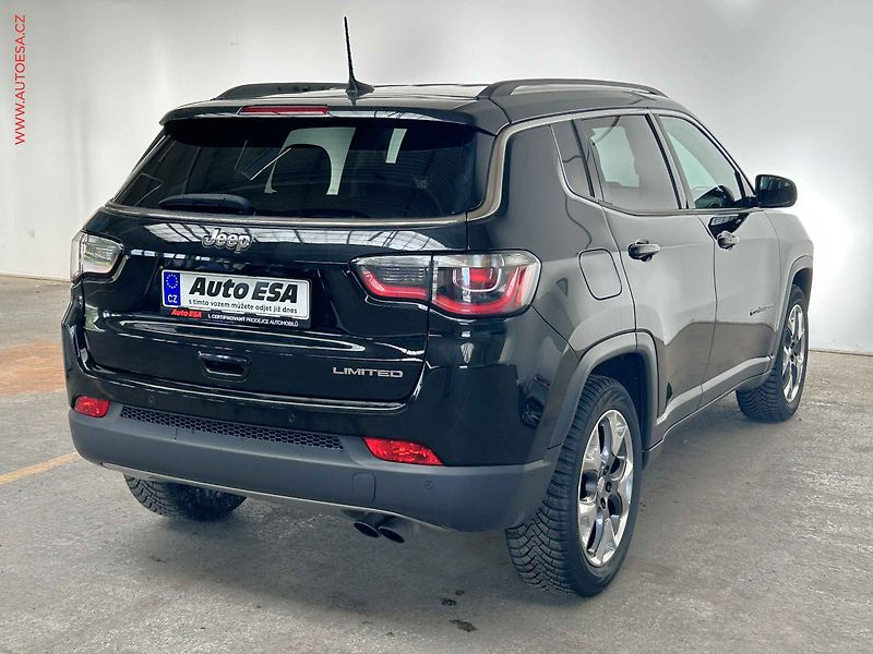 Jeep Compass (2019) 1.4T, Limited, +ALU - fotka 4 z 16