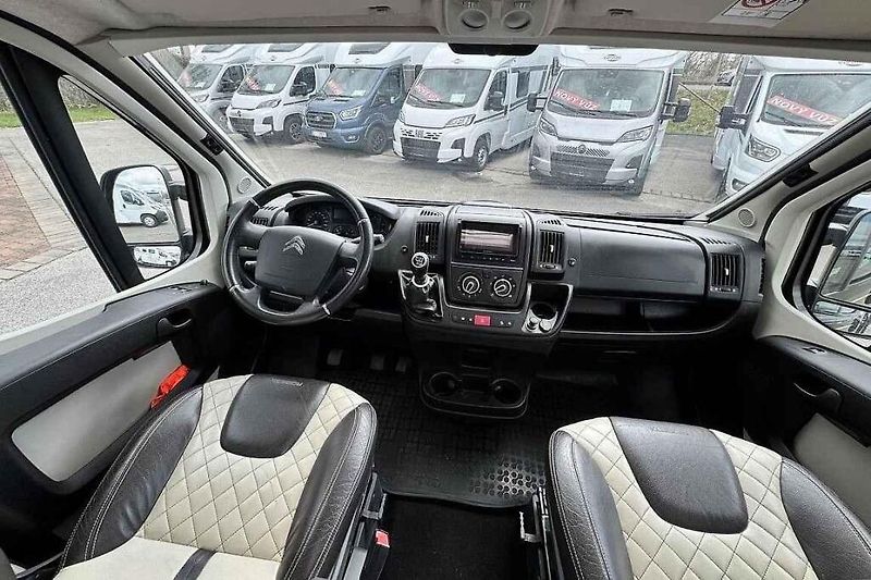 Obytné auto Eura Mobil Profila T 695 EB.