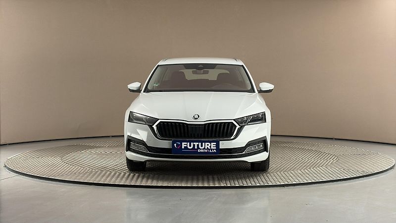 Škoda Octavia 2.0 TDI DSG Style Combi - fotka 3 z 27