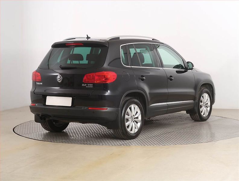 Volkswagen Tiguan (2013) 2.0 TDI, 4X4, Serv.kniha - fotka 5 z 17