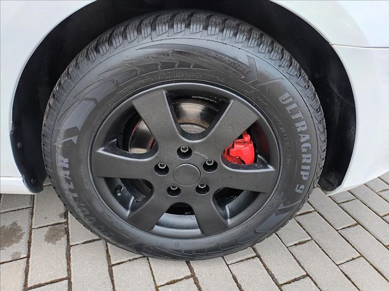 Volkswagen Golf 1,4 16V,59KW,TREND,KLIMA,ESP, - fotka 26 z 33