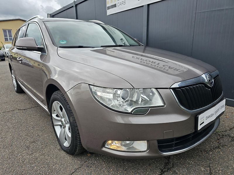 Škoda Superb 2.0 TDI 103kW,SENZORY,SERVISKA - fotka 6 z 53