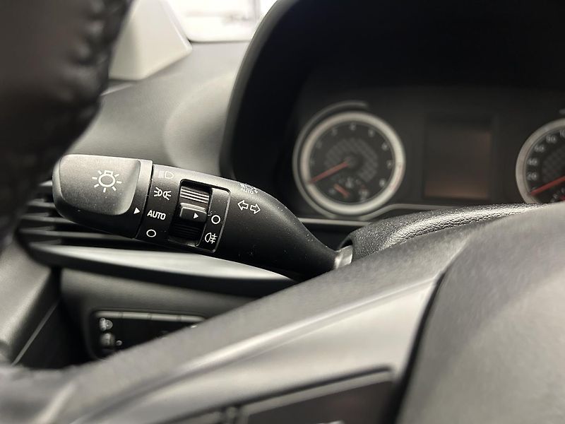 Hyundai i20 1.2 i Comfort - fotka 10 z 21
