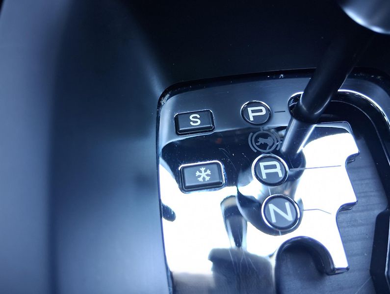 Peugeot 2008 ALLURE 1.2 PureTech 81 kW   - fotka 19 z 26
