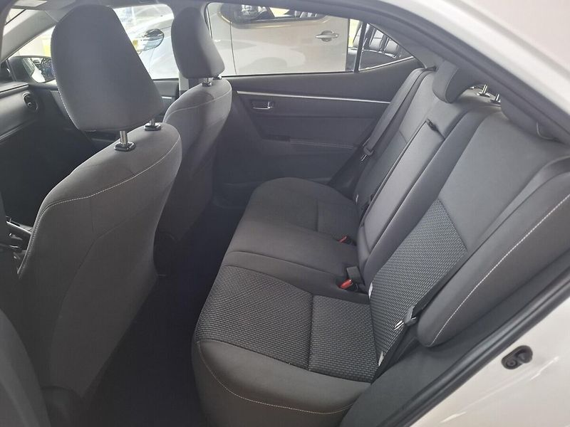 Toyota Corolla 1.6VVT-i 97KW 2017 - fotka 6 z 11