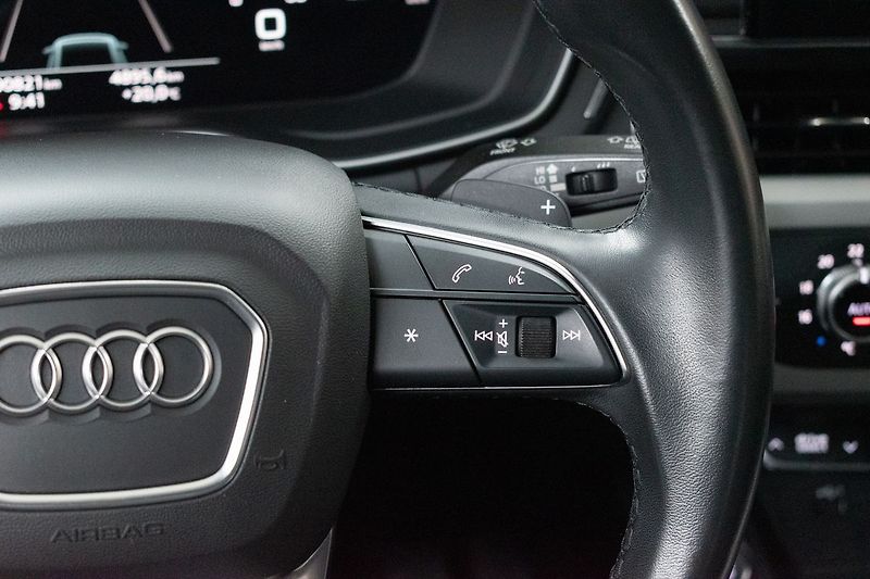 Audi A4 2.0 TDI 120kW ACC*VIRTUAL*DPH - fotka 18 z 39