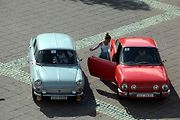 Již 8. ročník tradičního zlínského setkání všech majitelů vozů značky Škoda vyrobených do roku 1994. Náměstí Míru ve Zlíně.