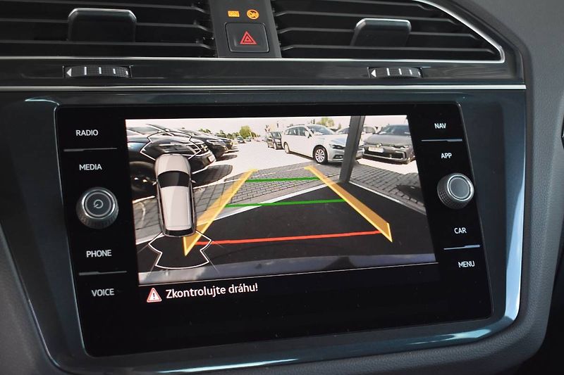 Volkswagen Tiguan (2024) 2.0TDI 110kW DSG, 4x4,Tažné - fotka 24 z 28