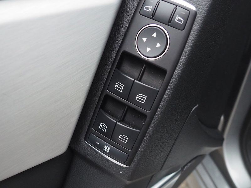 Mercedes-Benz GLK (2012) 220 CDI, 4Matic, AT - fotka 19 z 34