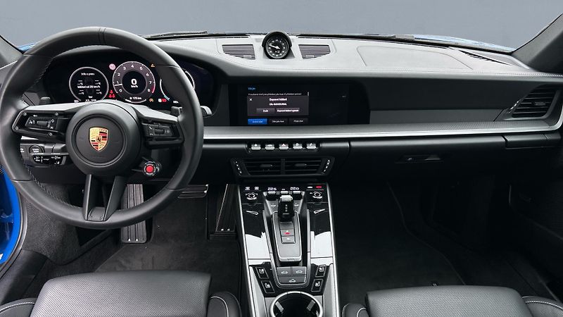 Porsche 911 Carrera - fotka 18 z 29