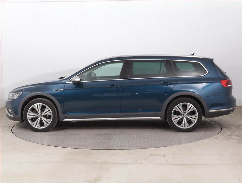 Volkswagen Passat (2022) Alltrack 2.0 TDI - fotka 3 z 18