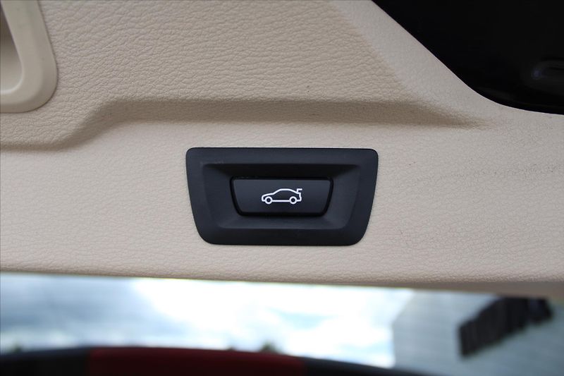 BMW X5 xDrive 30d Bang&Olufsen - fotka 14 z 30