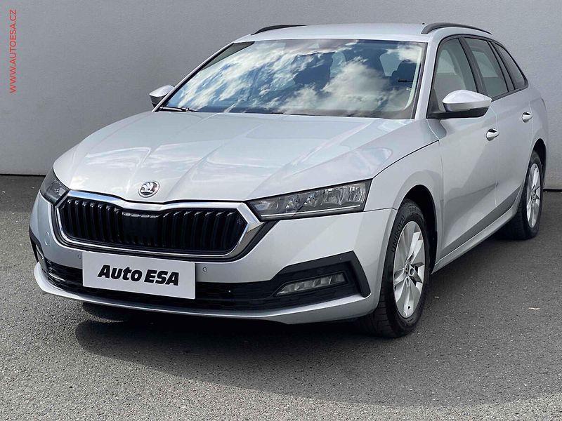 Škoda Octavia (2023) 2.0 TDi, 2.maj,ČR, Ambition - fotka 3 z 18