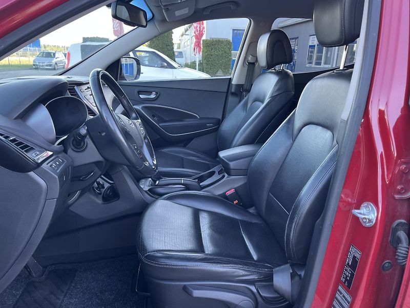 Hyundai Santa Fe (2013) 2.2 CRDI 4X4 - fotka 13 z 14