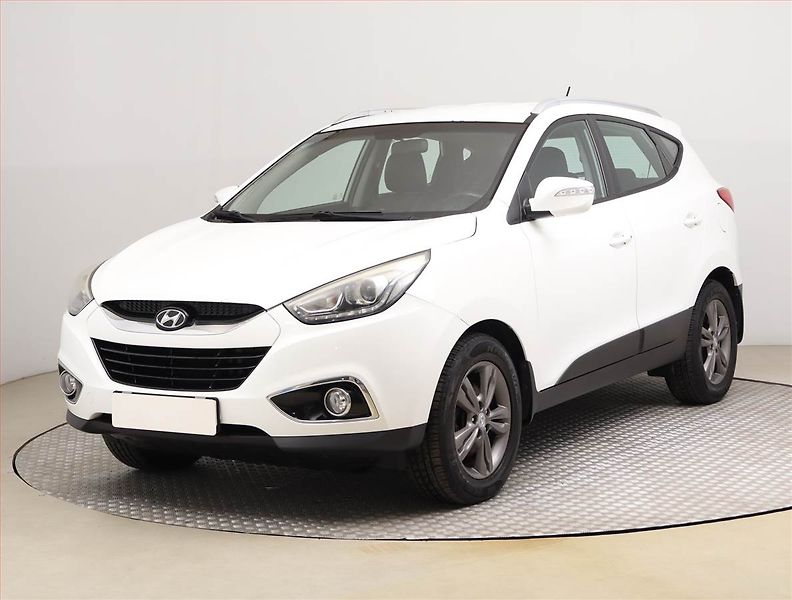 Hyundai ix35 (2015) 1.7 CRDi, Serv.kniha, Tempomat - fotka 2 z 17