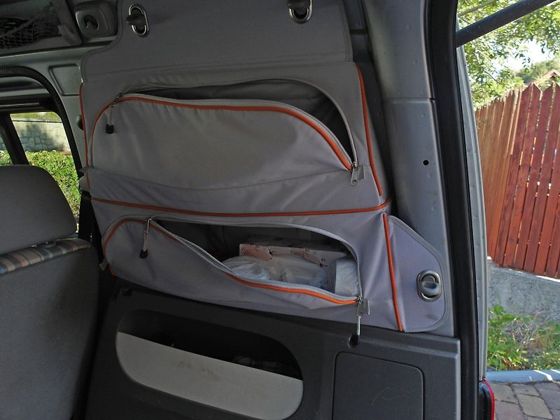 Volkswagen Caddy - fotka 7 z 9