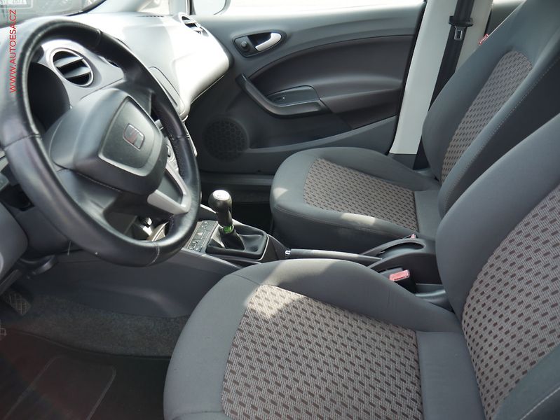 Seat Ibiza (2010) 1.2i, Klima - fotka 9 z 14